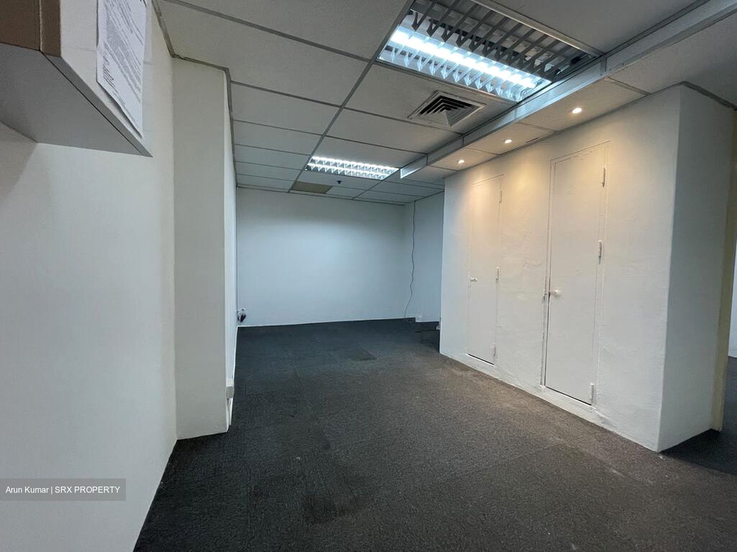 International Plaza (D2), Office #517620561